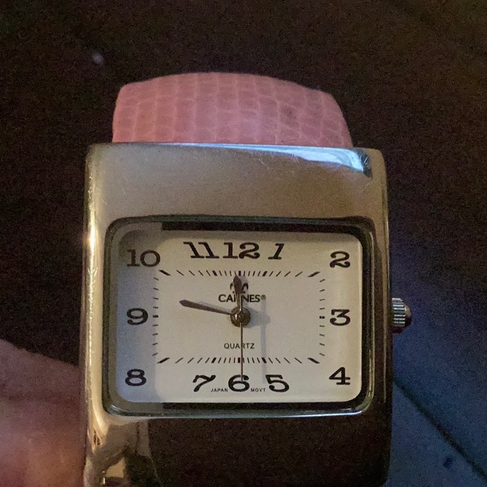 Canies Cuff Watch